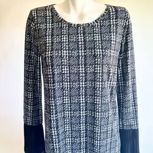 New Michael Kors Black White Rayon Long Sleeve Top size M